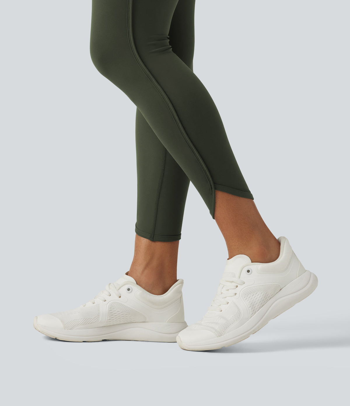 Legginsy treningowe 7/8 z wysokim stanem i kieszeniami – Leśna zieleń