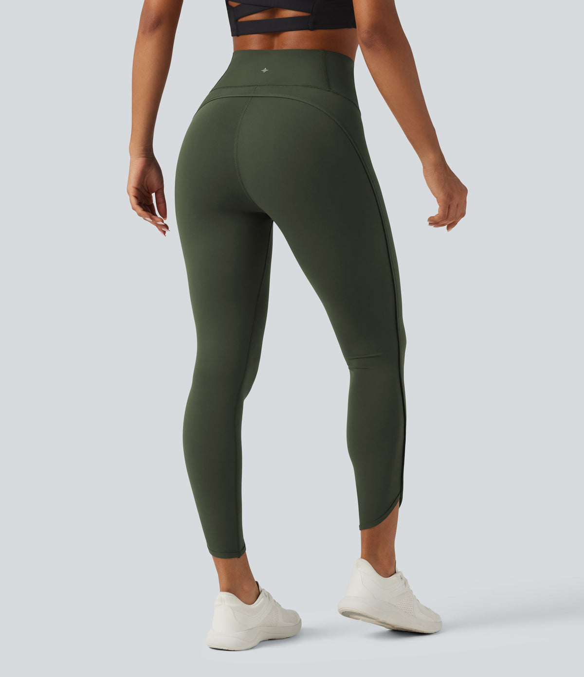 Legginsy treningowe 7/8 z wysokim stanem i kieszeniami – Leśna zieleń