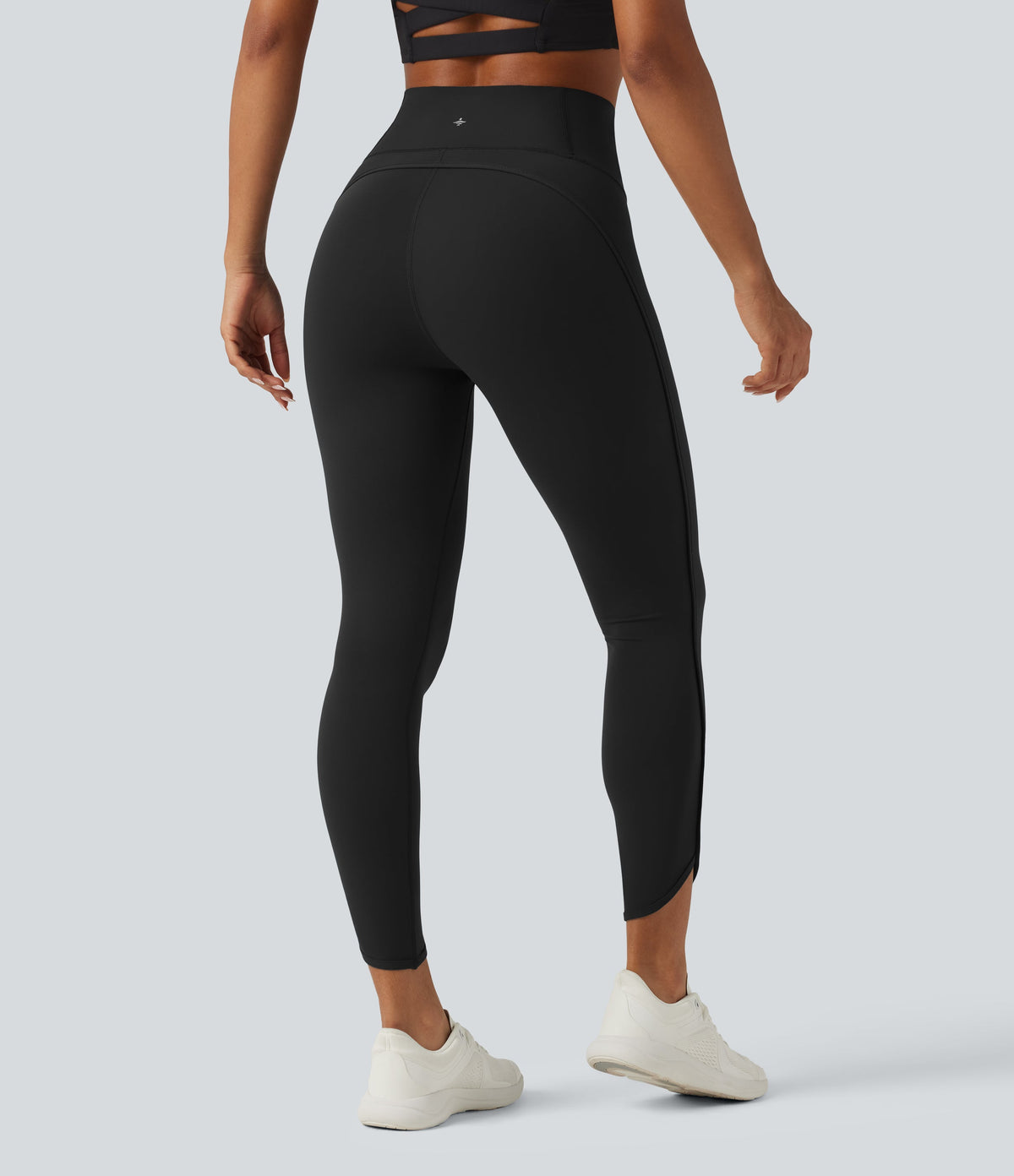Legginsy treningowe 7/8 z wysokim stanem i kieszeniami – Czarne